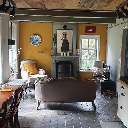 Fakansjehus Sfeervol Met Fijne Tuin Jirnsum Екстериор снимка